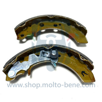 MB1480 Remschoenen Piaggio Ape 50 voorzijde EU4 B003326 Brake shoes Bremsbel&auml;ge Machoires