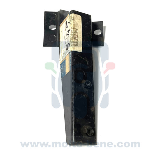 MB0241 Radiator houder Piaggio Ape TM CAR Poker Diesel 23455309 Radiator holder K&uuml;hlerhalter Support de radiateur