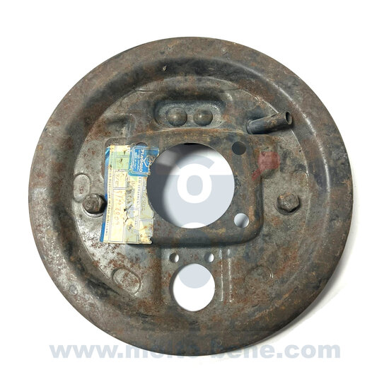 MB0245 Remankerplaat Piaggio Ape P 501 601 MP 500 550 600 127902 Brake anchor plate MPR MPM MPV MPF Bremstr&auml;gerplatte Pl