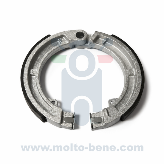 MB0337 Remschoenen voorzijde Brake shoes front Bremsbel&auml;ge Vorderachse Machoires Frein Avant Piaggio Ape 50 Vespa 50 Spe