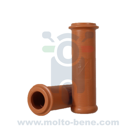 MB0368 Greep Handvatten Stuur Bruin Vespa 50 125 PK50 Grips handlebar Brown Griff Lenker Braun Grips Guidon Brun 028151 028152