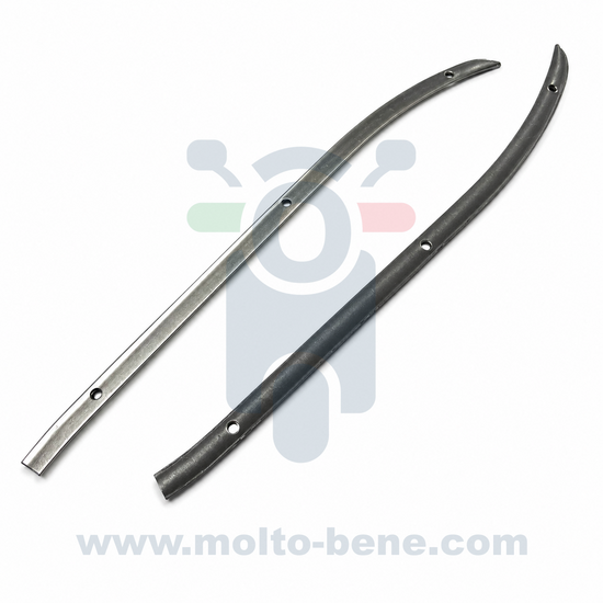 MB0461 Lijsten Vloermat midden Vespa 50 90 125 Floor mat center Trittleisten Fu&szlig;matten mitte Durchstieg Baguettes Tapis 