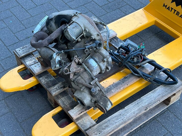Piaggio Ape 50 TL4T Engine motor for sale TL2M 21306