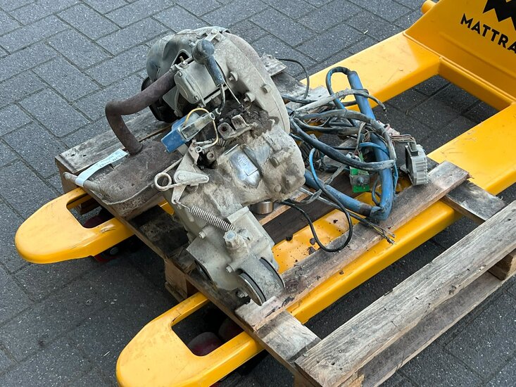 Piaggio Ape 50 TL4T Engine motor for sale TL2M 34187
