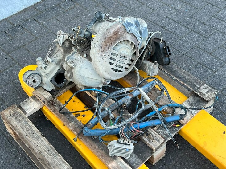 Piaggio Ape 50 TL4T Engine motor for sale TL2M 34187