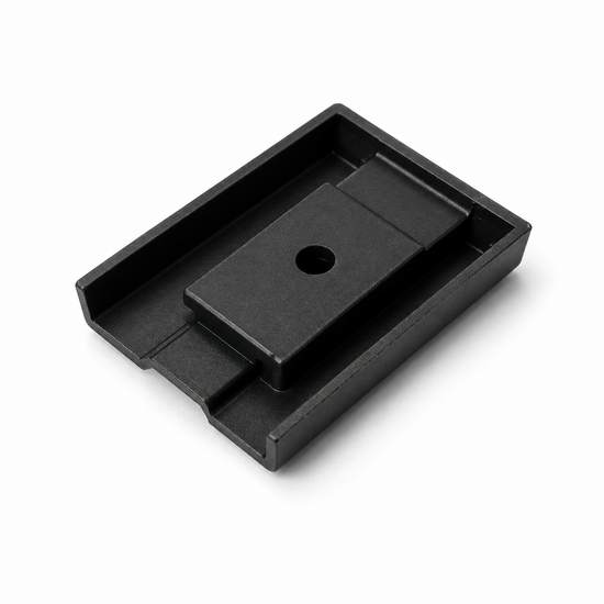MB0699 Kunststof Rand Voorzijde Piaggio Ape MP Classic Calessino Plastic Edge Front Kunststoffkante vorne Avant de bord en plas